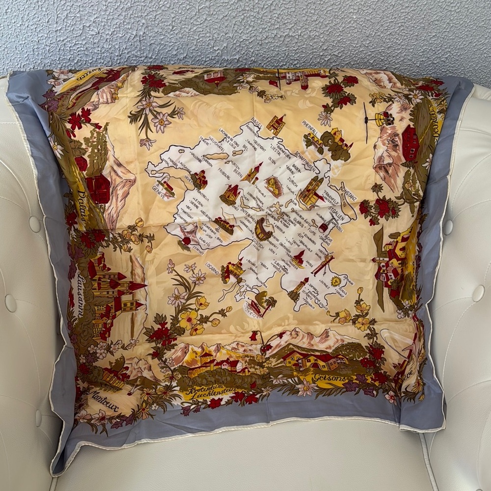Vintage Map Print Scarf - Picture 1 of 11